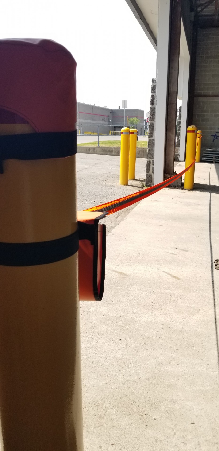 Barrière de sécurité portative galvanisée – Pattes en pont H-7086
